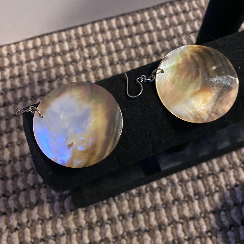 LARGE SHELL EARINGS